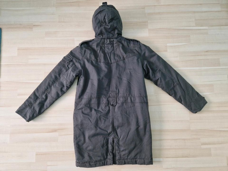 Neu * Jacke Mantel Parka Winterjacke Größe S/M in Duisburg