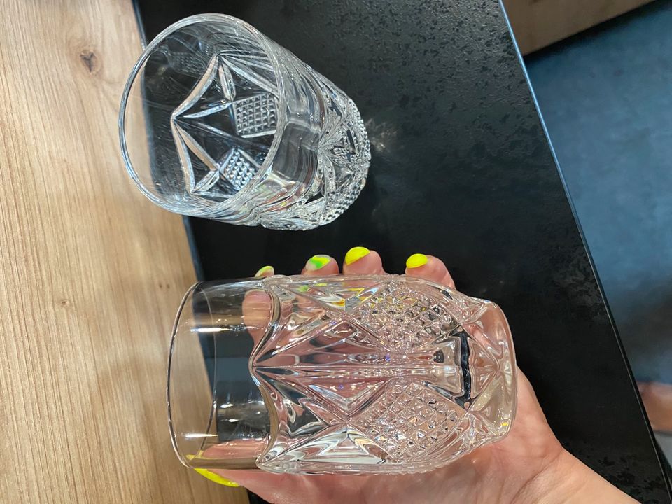Wasserglas geschliffen 2 Stück in Altötting
