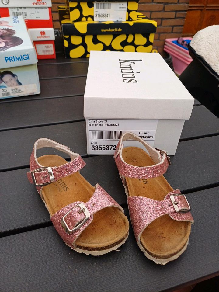 Kmins Sandalen glitzer pink 24 in Niedersachsen - Bad Zwischenahn |  Gebrauchte Kinderschuhe Größe 24 kaufen | eBay Kleinanzeigen ist jetzt  Kleinanzeigen