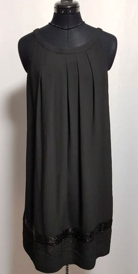 Zero Kleid Gr. 38  { Neu } Schwarz mit Glasperlen NP:99,95€ in Geldersheim