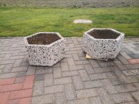 2 Waschbetonkübel rechteckig zum Bepflanzen etc. Niedersachsen - Lingen (Ems) Vorschau