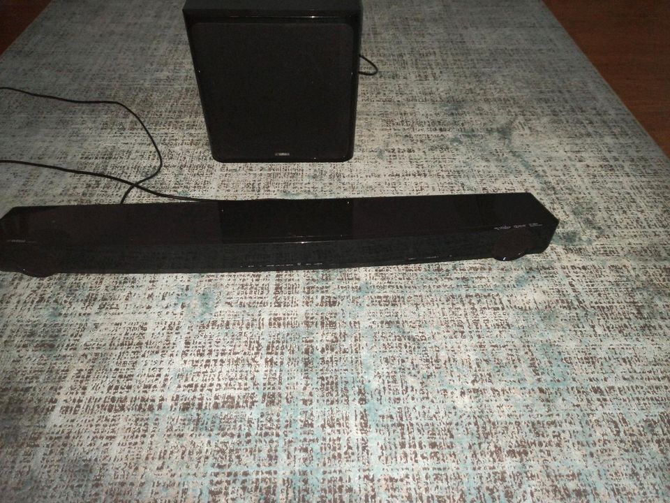 Yamaha yas 201 cu201 Soundbar mit Subwoofer und Fernbedienung in Lingen (Ems)