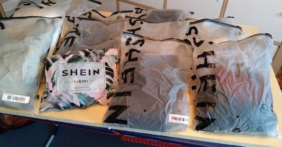 Shein Damen Kleiderpaket Gr. L und XL neu OVP in Hamburg