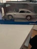 Modellauto Aston Martin DB5  1:18 Kr. München - Ismaning Vorschau