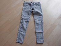 Jeans Stretch grau Gr 36 H&M Baden-Württemberg - Tannheim Vorschau