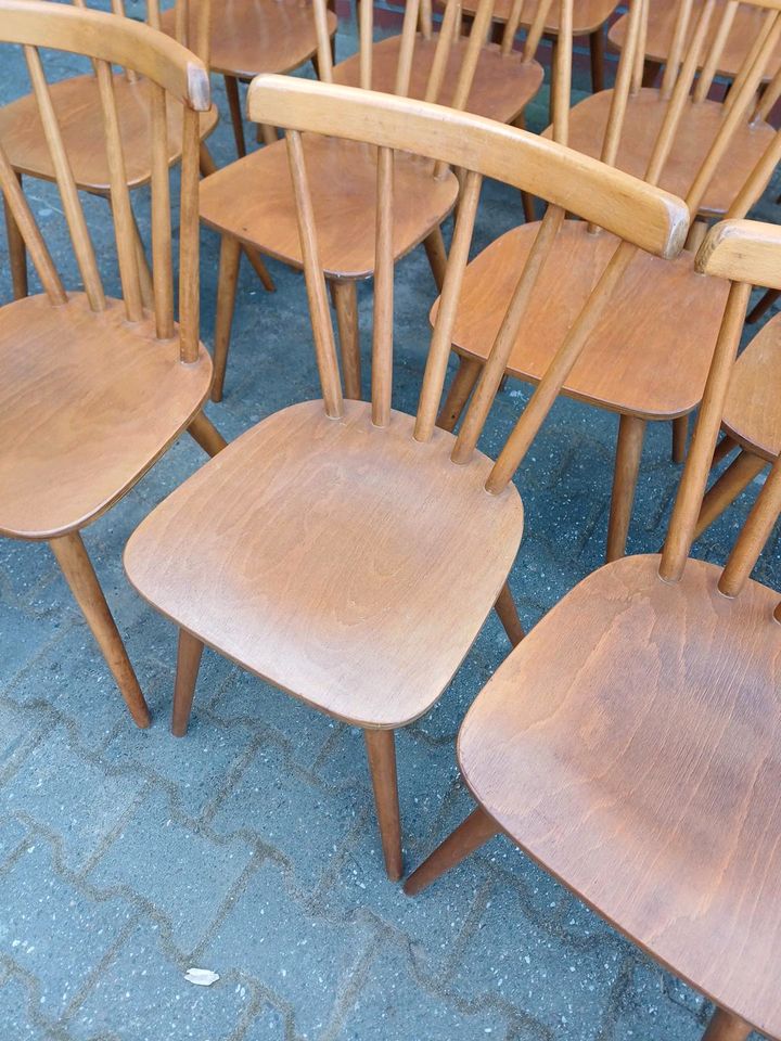 Alte Sprossen Vintage Gastro Kneipen Stühle in Viersen