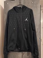 Jordan Jacke Berlin - Neukölln Vorschau