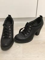 Damenschuhe mit Schnürung, schwarz, Gr. 36, Graceland Bremen - Huchting Vorschau