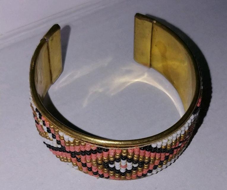 Ohrringe Ketten Armbänder Uhren Modeschmuck basteln Kunst Design in Neuss