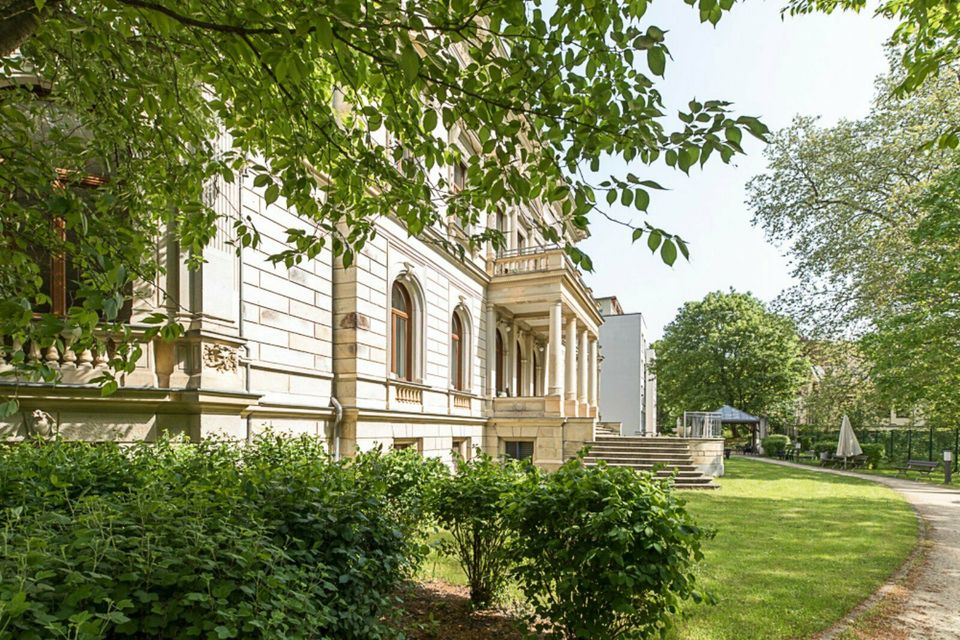 Pflegefachkraft* Nachtdienst Senioren-Wohnpark Stadtpalais in Leipzig