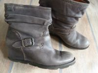 Miss Sixty Boots Stiefel 39 Leder taupe Keilabsatz Stiefeletten Düsseldorf - Friedrichstadt Vorschau