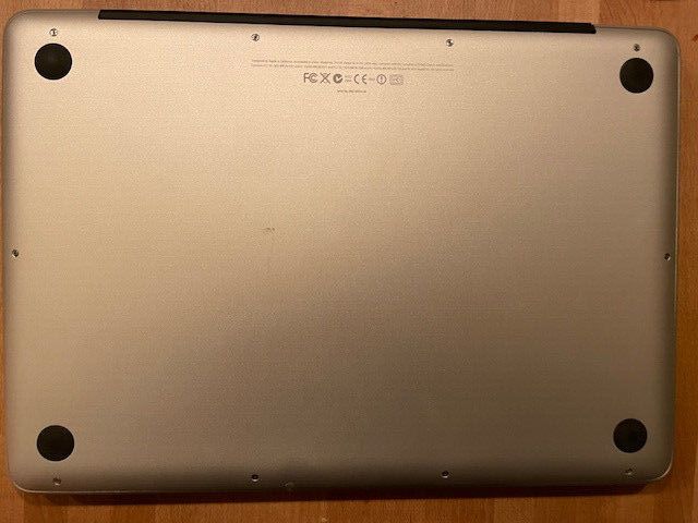 MacBook Pro 13Zoll, neuer Akk. A1278 Mid 2010 250SSD 6GB-DDR3 TOP in Eberhardzell