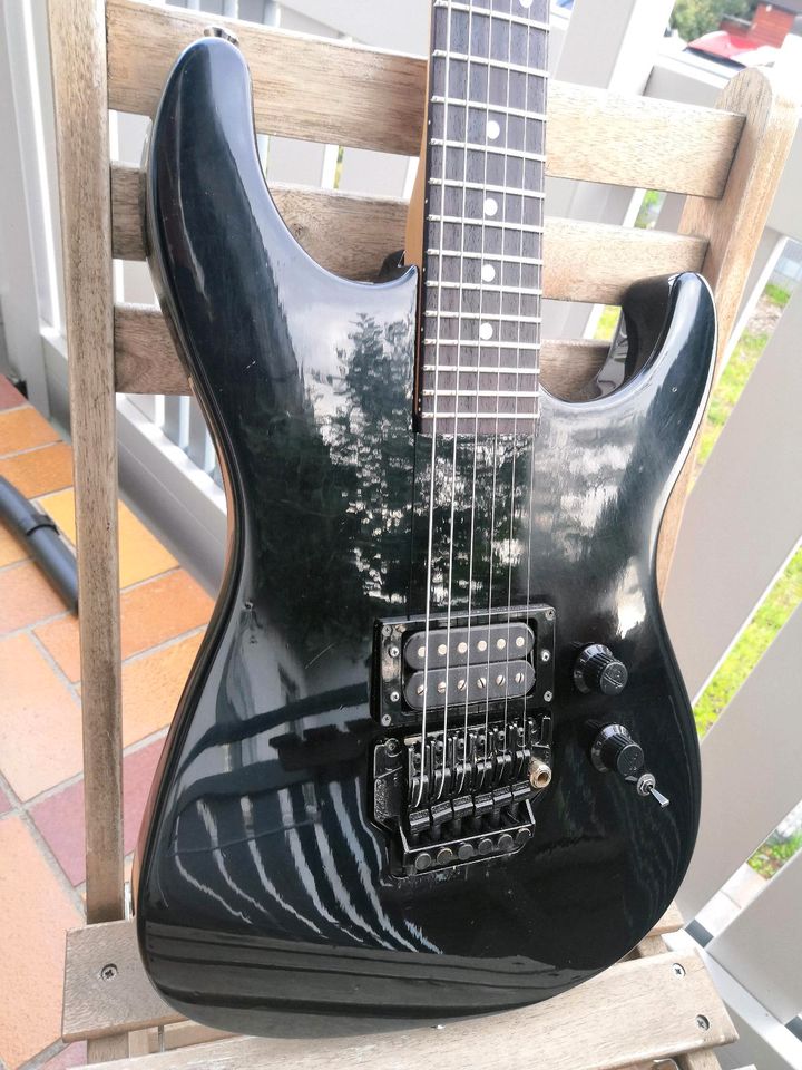 Fender HM Strat/Stratocaster E-Gitarre. PRS Mensurlänge in Kitzingen