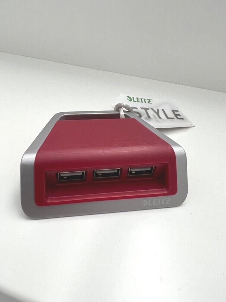 NEU Leitz Style 3x USB Power Ladegerät granat rot iPhone Smartpho in Weil der Stadt