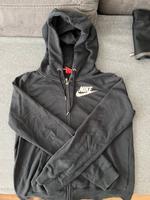 Nike Sweatshirtjacke schwarz Niedersachsen - Horneburg Vorschau