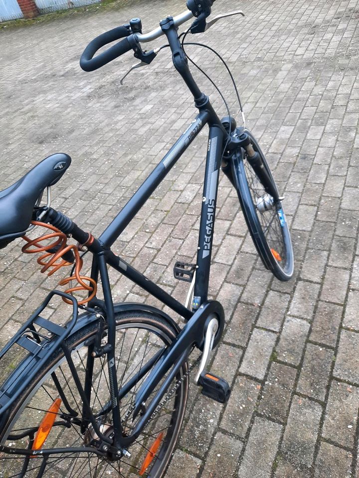 Fahrrad 28zoll zum verkaufen in Emden