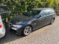 BMW 318 i Touring Automatik Advantage Kr. München - Ottobrunn Vorschau