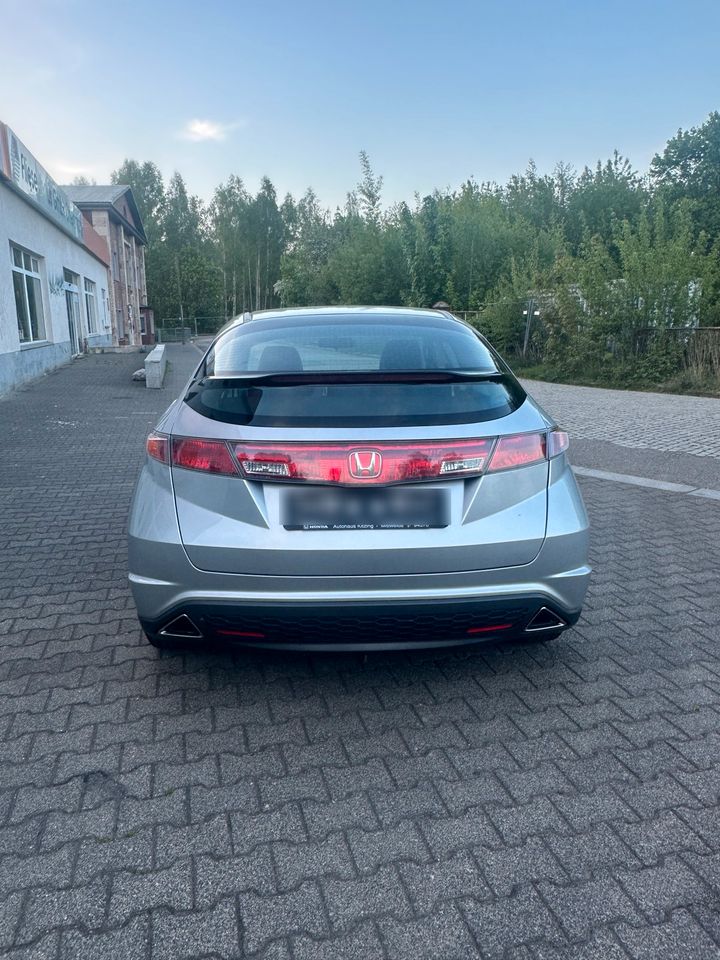 Honda Civic 1.8 VTEC Benzin in Chemnitz