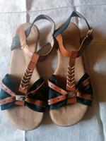 Neuwertige flache Sandalen Gr. 39 Baden-Württemberg - Appenweier Vorschau