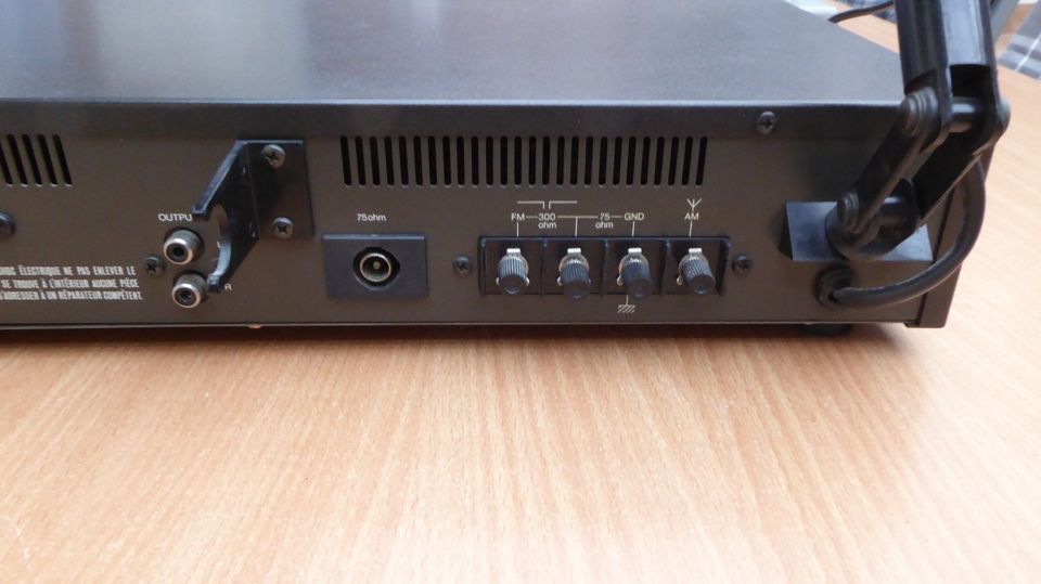 Luxman Stereo Tuner T-4 Tuning Look System in Fröndenberg (Ruhr)