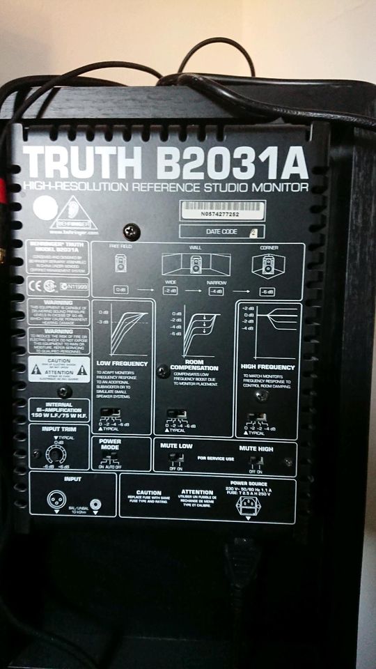 Aktivlautsprecher Studio Monitor Behringer Truth B2031A in Tittmoning