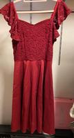 rotes Kleid Sachsen - Krauschwitz Vorschau