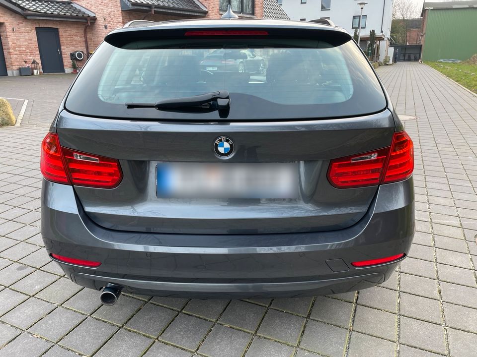 BMW 316 touring Automatik Pano Navi SH in Barmstedt