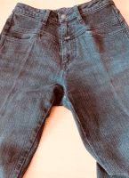 CLOSED JEANS GR 36 /38 schwarz wie NEU Eimsbüttel - Hamburg Lokstedt Vorschau