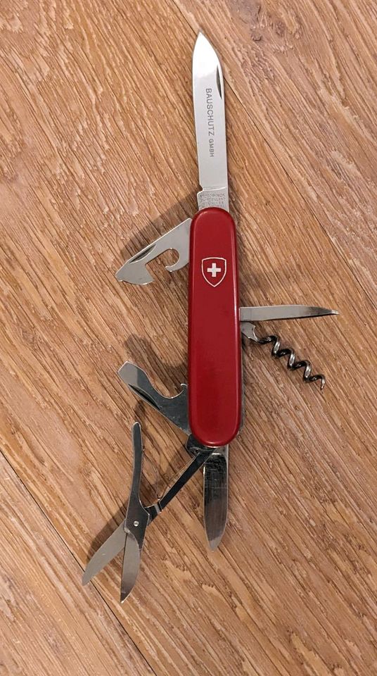 Victorinox Schweizer Taschenmesser rot Edelstahl in Würzburg