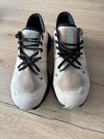 ON CLOUD X  LAUFSCHUHE FAWN / MAGNET 41 Nordrhein-Westfalen - Bocholt Vorschau
