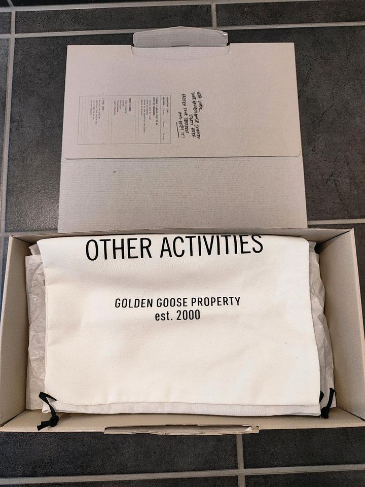 Golden Goose Dad Star Sneakers neu Größe 41 unisex in Rüsselsheim