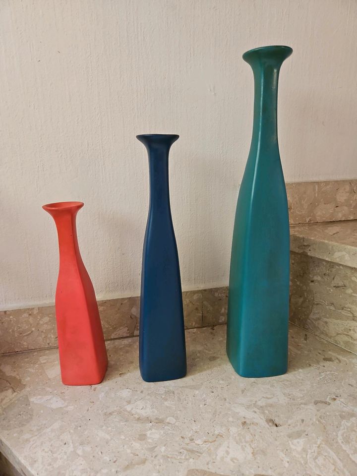 3 Vasen Keramik rot, blau, grün, viereckig Deko in Bergisch Gladbach