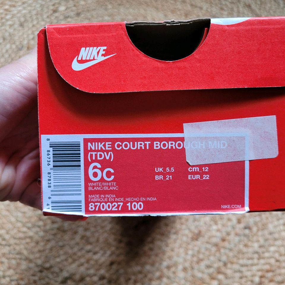 Nike Court Borough Mid, Größe 22, Neu mit Etikett in Hamburg