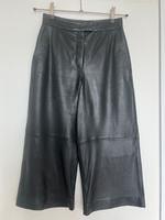 Lederhose Bermuda Culotte Leder Hose schwarz Mango Hamburg-Mitte - Hamburg Neustadt Vorschau