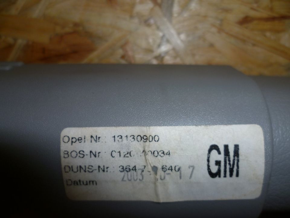 Abdeckung / Rollo Laderaum, Opel 7345177 / GM 13130900 in Beverungen