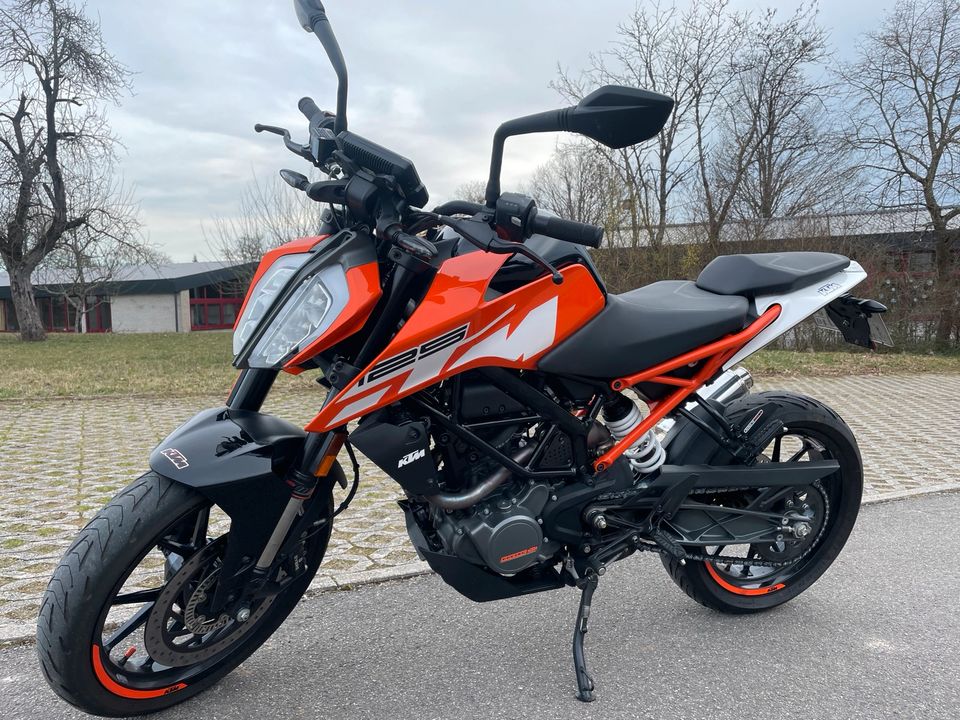 KTM Duke 125 in Ebhausen