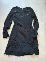 Guess Kleid Gr. XS edel wNEU Sachsen - Mühlau Vorschau