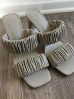 High Heels Sandalen H&M Gr. 39 Nordrhein-Westfalen - Krefeld Vorschau