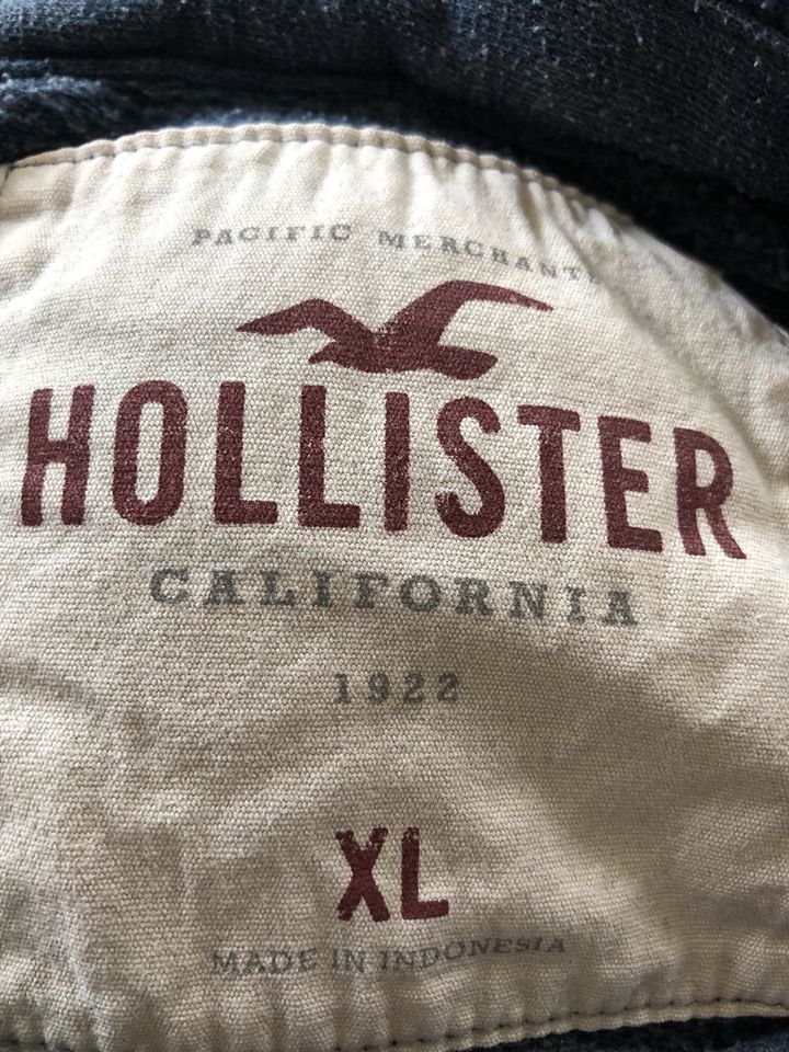 Hoodie *  HOLLISTER* California* blau* Gr. XL /eher L* unisex* in München