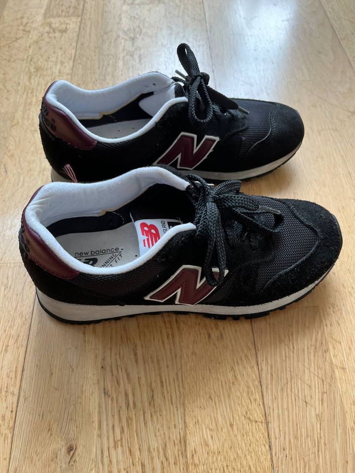 New Balance Sneakers 855 in Aachen