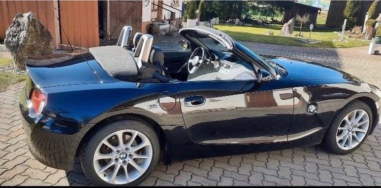 BMW Z4 3.0si Roadster Schalter in Bad Waldsee