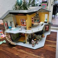 Playmobil XXL Villa top Zustand Bayern - Großheubach Vorschau