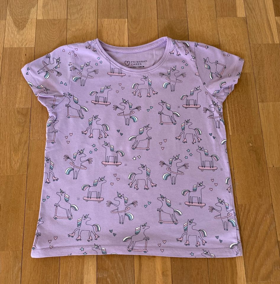 SET Shirts Mini Boden, primark, C&A Gr. 128 Einhorn Herzen Elfen in Witzenhausen