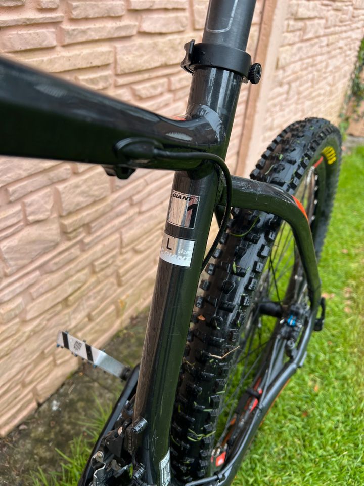 Giant Dirt-E  E-Bike, 27,5 Mountainbike L in Oberhausen