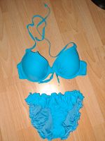 Bikini mit fester Schale und Rüschen Hose  Größe 75 B 36/38 Thüringen - Dornburg Vorschau