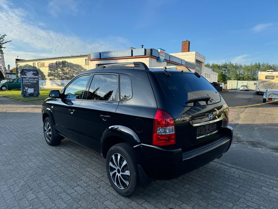 Hyundai Tucson 2.0 GLS TÜV KLIMA LEDER ELEKTRI. FENSTER in Pinneberg