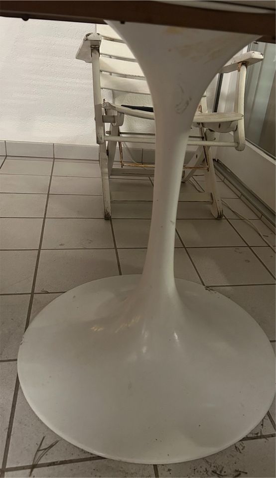 Tisch Ausziehbar Ausziehtisch Designertisch 70er Tulpenfuß Kondor in Glashütten