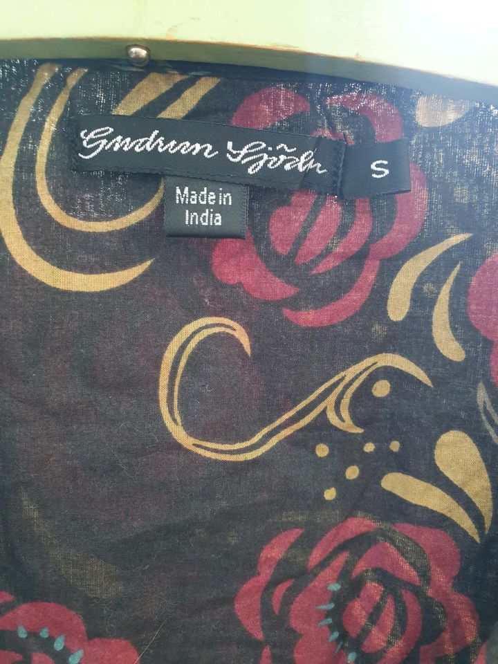 Gudrun sjöden S ♡ Bluse schwarz Stickereien Blumen Rose Tunika in Mainz