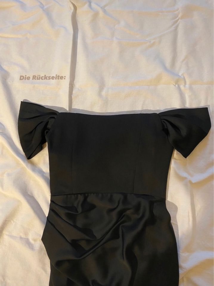 Satin Abendkleid doridorca in Iserlohn