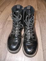 glänzende Stiefeletten Gr. 38 Sachsen-Anhalt - Calbe (Saale) Vorschau